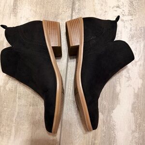 Memory Foam Black Wide Width Booties